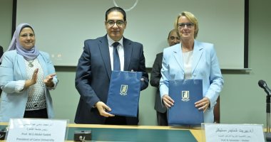 رئيس جامعة القاهرة يوقع مذكرة تفاهم بين المعهد القومى لعلوم الليزر والأكاديمية الأوروبية لأمراض الصوت توقيع برتوكول التعاون