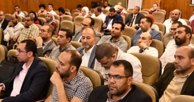 ورشة استخلاص الزيت بهيئة البترول تناقش عمليات الإنتاج فى 4 شركات جانب من ورشة عمل شركات البترول