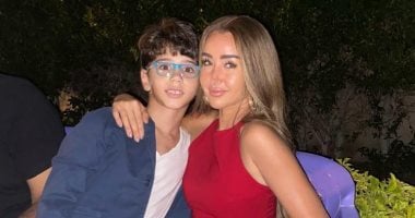 الطفل إسماعيل سري يجسد شخصية "مروان" أمام تامر حسني في فيلم ريستارت الطفل إسماعيل سري مع النجمة هنا الزاهد
