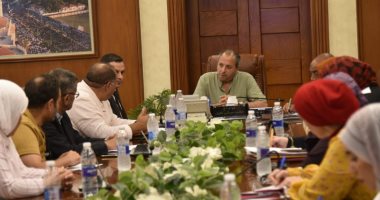 محافظ بورسعيد: حلول عاجلة للقضاء على مشكلات الصرف الصحى 