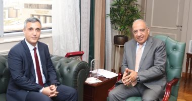 وزير الكهرباء يستقبل سفير الجزائر بالقاهرة لبحث سبل التعاون بين البلدين