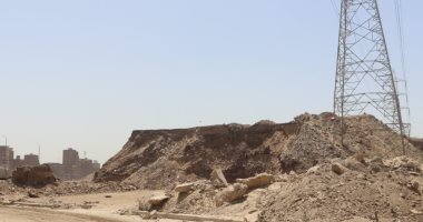 خطة متكاملة لتطوير أسفل محور الفريق العصار بشبرا الخيمة.. موقف حضارى متعدد الطوابق ومراكز خدمية ومساحات خضراء لتوفير متنفس حضارى.. ومحافظ القليوبية: نسعى لاستغلال كل شبر لخدمة المواطنين وتحسين الخدمات