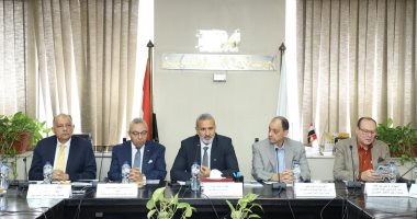 "رجال الأعمال" تتفق مع مركز بحوث الإسكان على زيادة الاعتماد على المنتجات المحلية