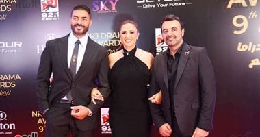 ياسمين عبد العزيز والسعدنى وفتحى عبد الوهاب على ريد كاربت حفل كأس إنرجى للدراما.. صور ياسمين عبد العزيز وخالد سليم وعمرو محمود ياسين