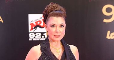 الشبكة نيوز : 
                                            أنوشكا ودياب وجيهان الشماشرجى على السجادة الحمراء بحفل كأس إنرجى للدراما.. صور
                                        