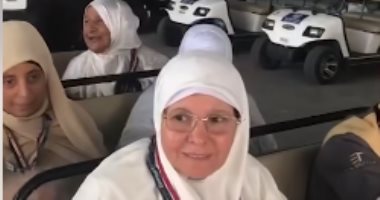 "أنا جيت أزورك يا نبي".. صوت مصر يعلو في المدينة المنورة بلسان حاجة عاشقة فيديو