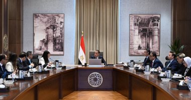 رئيس الوزراء يتابع موقف توافُر السلع الاستراتيجية والمخزون منها