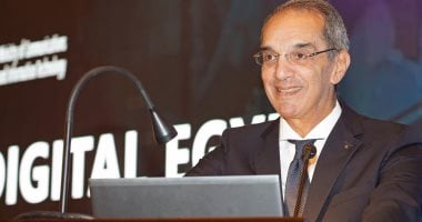 الأربعاء المقبل.. إطلاق خدمات الجيل الخامس من منطقة الأهرامات الدكتور عمرو طلعت وزير الاتصالات