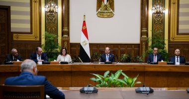 الرئيس السيسى لوفد رجال الأعمال الأمريكيين: الشعب المصرى لديه وعى كبير بالظروف المحيطة والظروف الاقتصادية الصعبة الناجمة عن الأوضاع الجيوسياسية بالمنطقة ونتطلع لإنشاء منطقة صناعية أمريكية باقتصادية قناة السويس