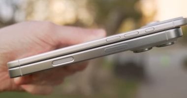 الحلم نيوز : 
                                            أبل تستعد لتغيير قواعد اللعبة: iPhone 17 Air الأخف وزنًا في تاريخ السلسلة
                                        