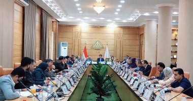 رئيس جامعة بنها: متابعة مستمرة لأعمال الامتحانات وجدول زمنى لحفلات التخرج