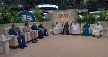 شيخ الأزهر يلتقي الشيخ أحمد بن محمد بن راشد آل مكتوم
