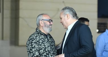 الشبكة نيوز : 
                                            هيدى كرم وياسمين أحمد كامل ولمى كتكت فى عزاء جدة وئام مجدى
                                        