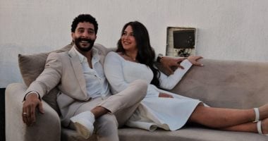 مصطفى منصور وهايدى رفعت فى جلسة تصوير رومانسية احتفالا بخطبتهما مصفى منصور وهايدي رفعت