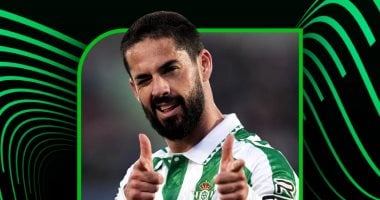 رسميًا.. إيسكو أفضل لاعب في دوري المؤتمر الأوروبي وجوليكسن أحسن شاب ايسكو
