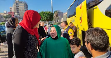 مغادرة آخر رحلات حجاج الجمعيات الأهلية بالدقهلية اليوم.. صور