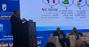 عميد طب قصر العينى: نستخدم الذكاء الاصطناعى فى التعليم والتدريب الدكتور حسام صلاح عميد كلية طب قصر العينى
