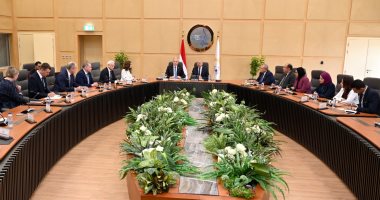 كامل الوزير يبحث مع وفد بيلاروسيا توطين صناعة الجرارات الزراعية