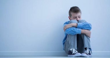 احذر.. تعريض الطفل للخطر قد ينذر بنقله لأسرة بديلة أو مؤسسة اجتماعية 