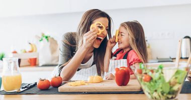 نساء 5 أبراج العزومات في بيتهم ليها طعم تاني.. اوعى تفوتها