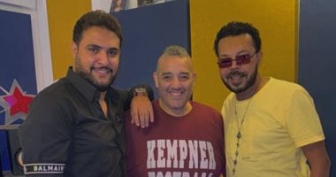 محمود الحسيني يعود بعد غياب بأغنية "ناس للبيع" مع أحمد الحصري ويطرحها قريبًا محمود الحسينى وأحمد الحصرى وشريف اسماعيل