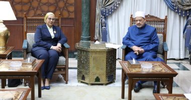 المستشارة أمل عمار تلتقى الإمام الأكبر الدكتور أحمد الطيب شيخ الأزهر الشريف