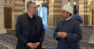 عمرو الليثي يستأنف تصوير برنامجه بعد خروجه من المستشفى الاعلامي عمرو الليثى