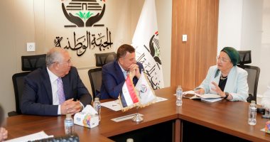 أمانة الصحة بالجبهة الوطنية تعقد أولى اجتماعاتها بحضور الأمين العام للحزب