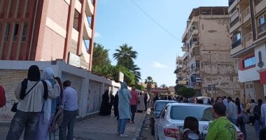 انطلاق ماراثون الشهادة الإعدادية بامتحانات نهاية العام في بورسعيد طلاب الشهادة الإعدادية فى بورسعيد