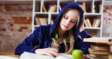نيوز برو : 
                                            مذاكرة وعيد.. خطوات لطالب الثانوية العامة للاستمتاع بالإجازة ومراجعة الدروس
                                        