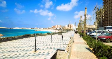 مطروح تستعد لموسم صيف مختلف.. وضع اللمسات النهائية لتطوير الكورنيش.. فيديو