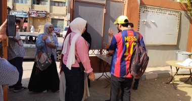 تداول صور لامتحان الجبر للشهادة الإعدادية بالقليوبية.. والتعليم تنفى صحتها طلاب الشهادة الإعدادية
