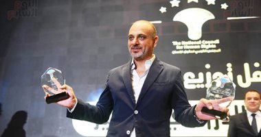 القومى لحقوق الإنسان يكرم ابطال مسلسل قلبي ومفتاحه في حفل توزيع جوائز الدراما الدرامية