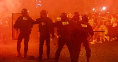 احتفالات جماهير سان جيرمان بدورى الأبطال تتحول لأعمال شغب ومصرع شخصين.. فيديو أعمال شغب فى فرنسا