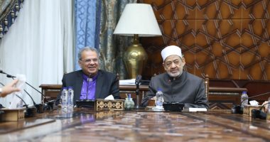 شيخ الأزهر يستقبل رئيس الطائفة الإنجيليَّة والوفد المرافق له للتهنئة بعيد الأضحى شيخ الأزهر يستقبل رئيس الطائفة الإنجيليَّة