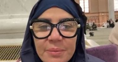 مفيدة شيحة تحكى كيف جاء سفرها للحج.. وحلا شيحة تطلب منها الدعاء مفيدة شيحة