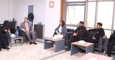 محافظ دمياط يستقبل وفد الكنيسة لتلقى التهنئة بمناسبة حلول عيد الأضحى