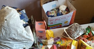 تحرير محاضر والتحفظ على مواد غذائية وزيوت طعام منتهية الصلاحية في بنى سويف