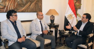 الشبكة نيوز : 
                                            المايسترو تامر غنيم مديرًا للدورة 33 من مهرجان الموسيقى العربية 2025
                                        