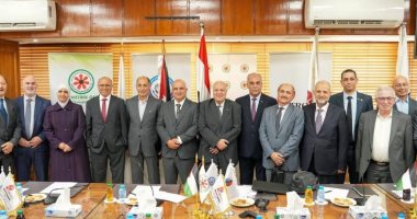 بتروجت وائتلاف أردني يوقعان اتفاقية لتنفيذ مشروع تخزين غاز مسال بالعقبة جانب من اللقاء