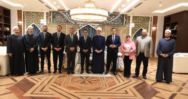 حزب الوعى يلتقى مفتى الجمهورية لتقديم التهنئة بعيد الأضحى جانب من اللقاء