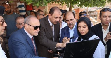محافظ سوهاج يتفقد أعمال تطوير وتجميل ميدان الخلوة بأخميم محافظ سوهاج