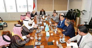وزير الإسكان يستقبل وفدا من وزارتى "الاستثمار" و"البلديات والإسكان" بالسعودية المهندس شريف الشربيني، وزير الإسكان والمرافق والمجتمعات العمرانية