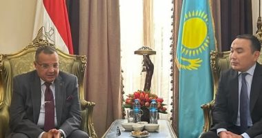 محافظ جنوب سيناء يزور سفير كازاخستان ويؤكد على عمق العلاقات بين البلدين جانب من الزياره