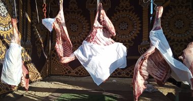 "حياة كريمة" توفر لحوما طازجة بأسعار مخفضة قبل عيد الأضحى بالبحيرة