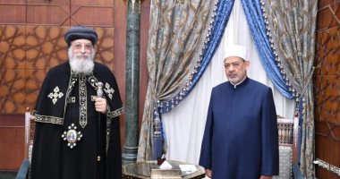 البابا تواضروس يهنئ شيخ الأزهر بعيد الأضحى المبارك