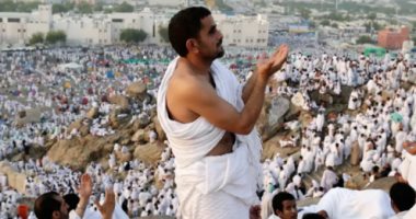 حجاج بيت الله الحرام على جبل عرفات