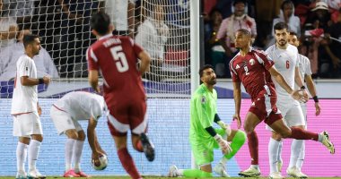 الشبكة نيوز : 
                                            قطر تهزم إيران بهدف نظيف وتنعش آمالها في التأهل إلى مونديال 2026
                                        