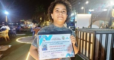 أطفال بدرجة عباقرة.. "أدم ومريم" شقيقان بالمرحلة الابتدائية ويبدعان فى "البرمجة".. شاركا فى العديد من المسابقات وحصلا على مراكز أولى.. وابتكرا أجهزة للكشف المبكر عن أمراض القلب وإنتاج السماد العضوى.. صور الطفل أدم