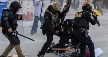 الاحتجاجات ضد سياسات ترامب للهجرة تمتد إلى سان فرانسيسكو واعتقال 60 شخصا الاحتجاجات الأمريكية